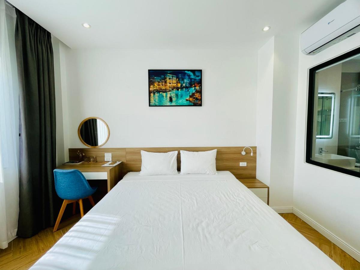 The Track Homestay - Near Bai Dai Beach Cam Lam Exterior photo