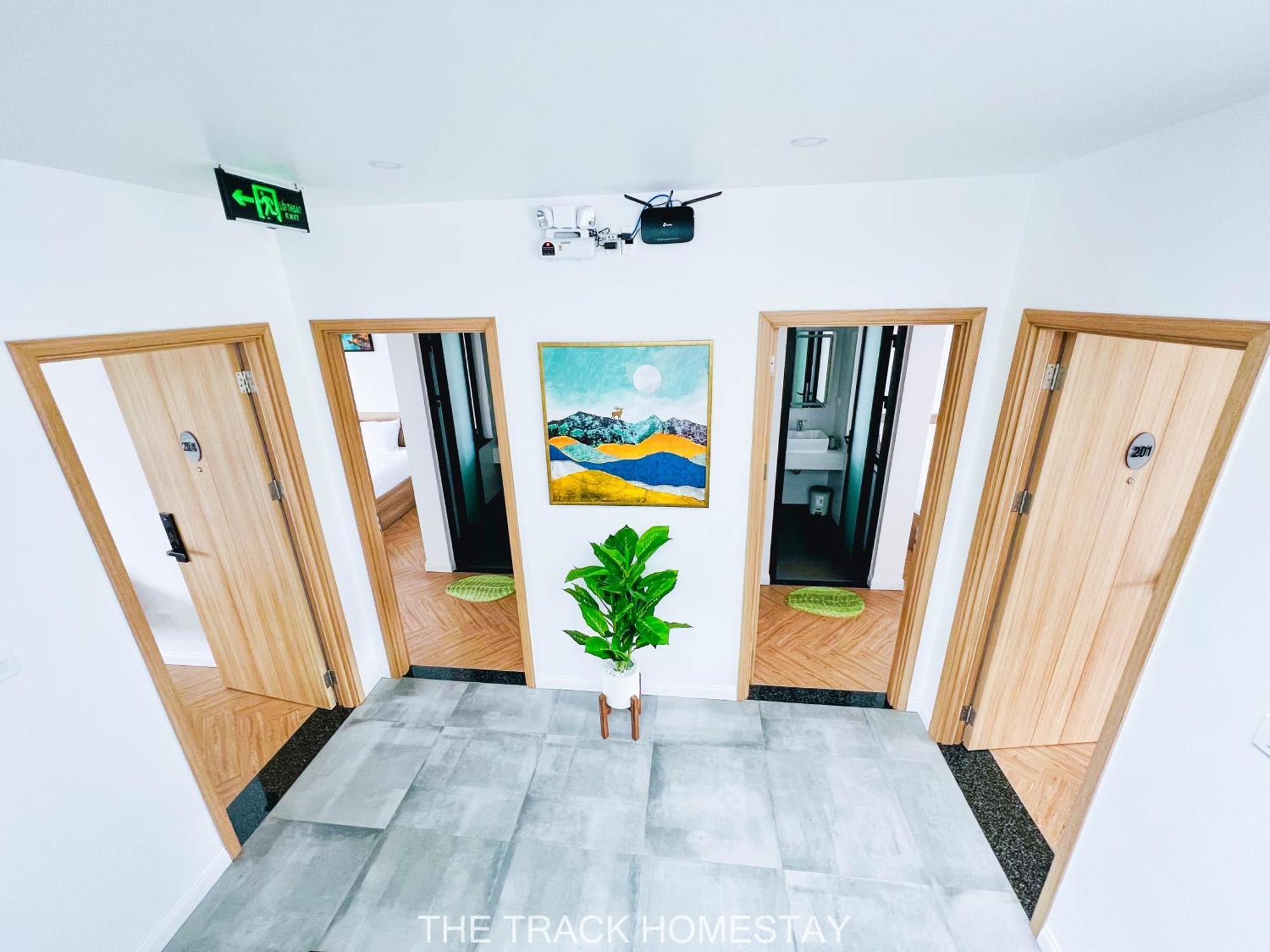 The Track Homestay - Near Bai Dai Beach Cam Lam Exterior photo